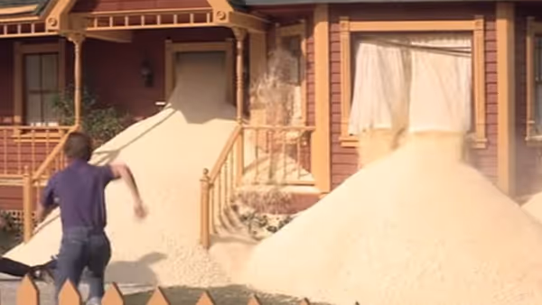 Open Question: If not popcorn, then what is a good movie snack?