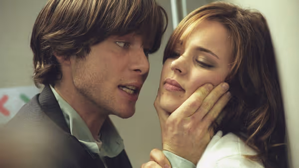 18 Years Ago, Wes Craven Made the Perfect August Movie